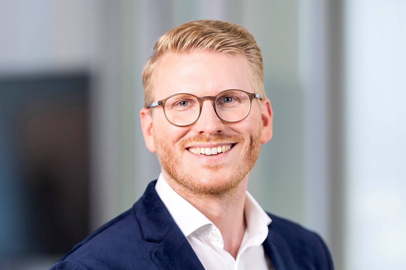 Mr Tim Heidenreich